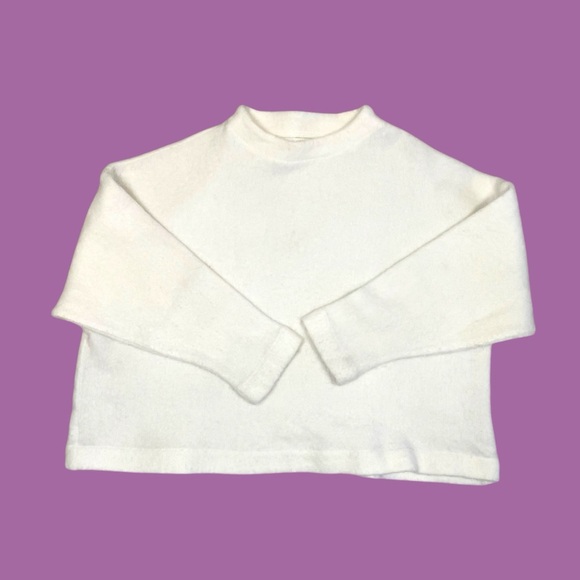 Hackwith Cozy White Sweater 4XL - Picture 8 of 8